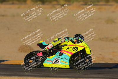 media/Nov-19-2023-CVMA (Sun) [[1f3d1b7ccb]]/Race 18 Supersport Middleweight/